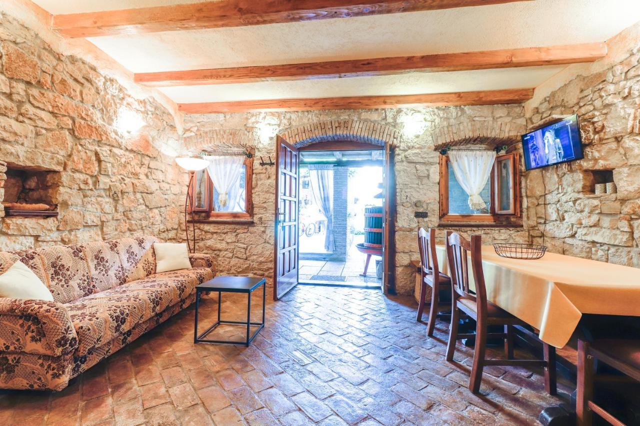Apartman Lena Vrsar Buitenkant foto